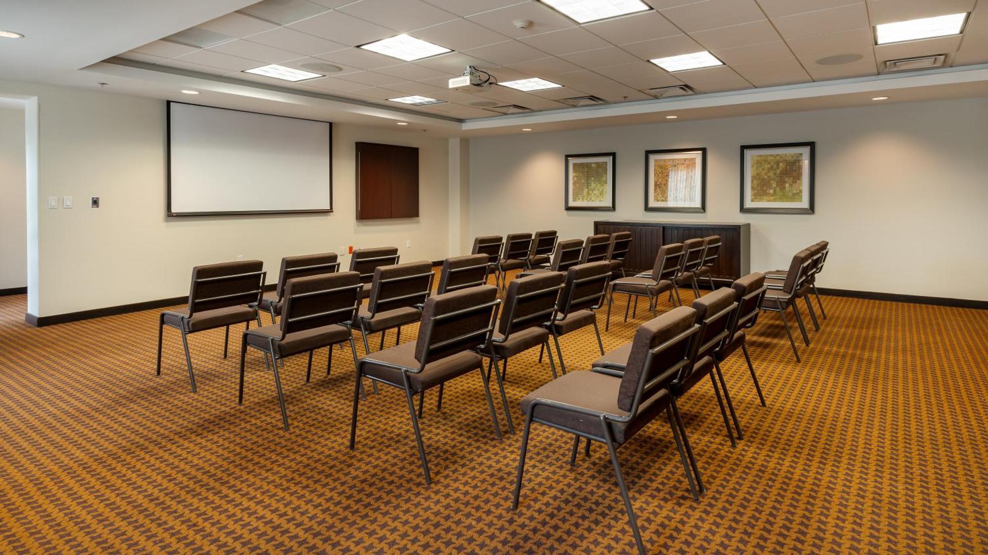 Staybridge Suites Chihuahua By Ihg Esterno foto